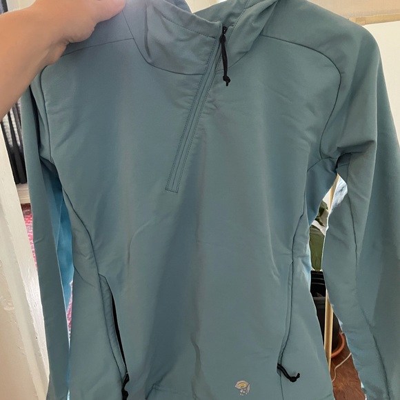 (Buy 2, Get 1) Rain Resistant Hooded Jacket - Picture 4 of 5